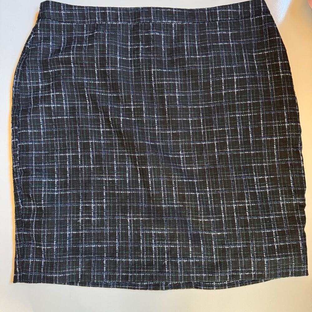 LOFT Classy Tweed Pencil Skirt with Sleek Silhouette Sz 12P